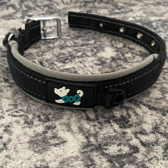 Puppy Bowls and stand, and Collar Bundle - Picture 5 of 6